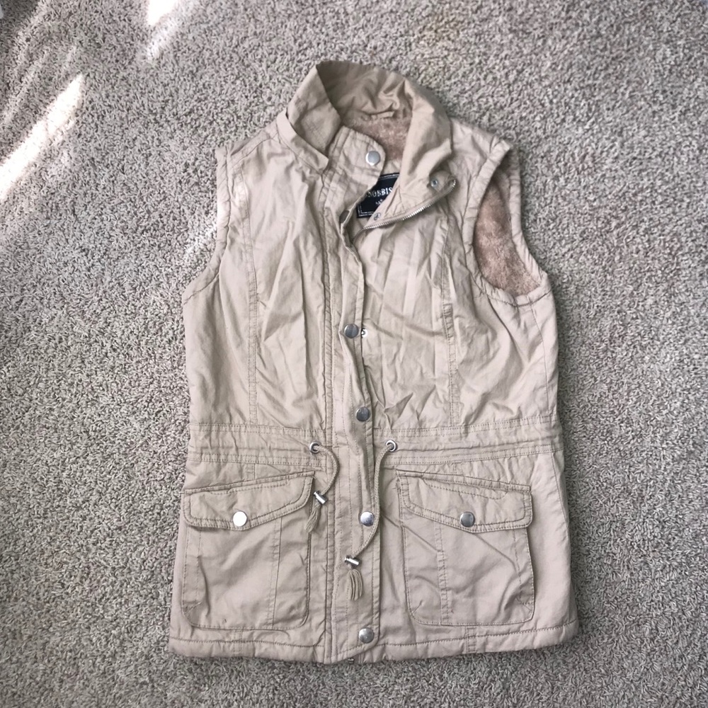 Tan vest